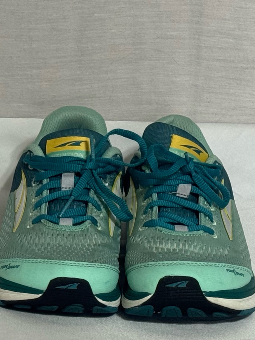 Altra Intuition 4 Women’s 7 Zero Drop Running Shoes Aqua Teal